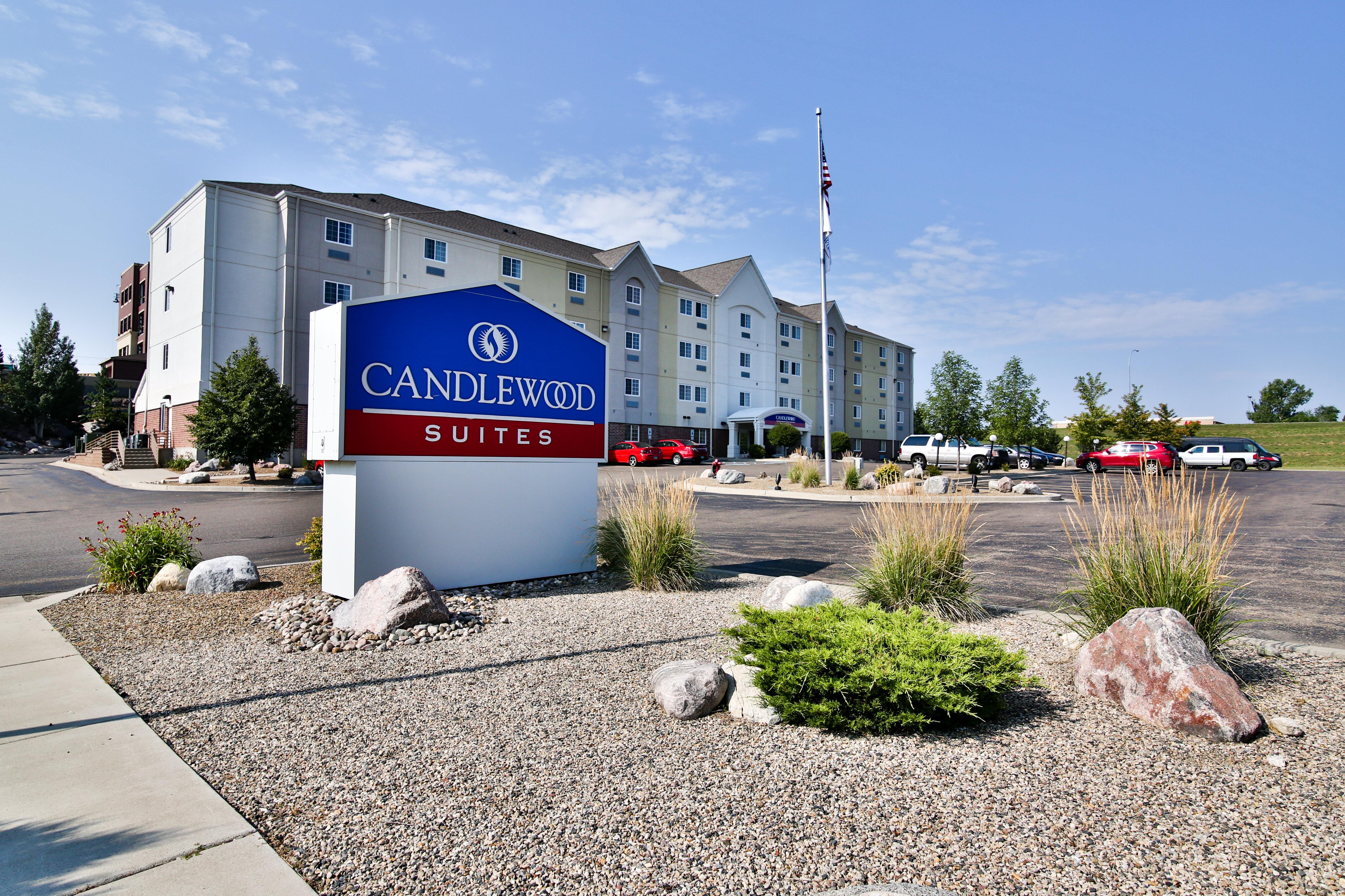 Candlewood Suites Bismarck Exterior photo